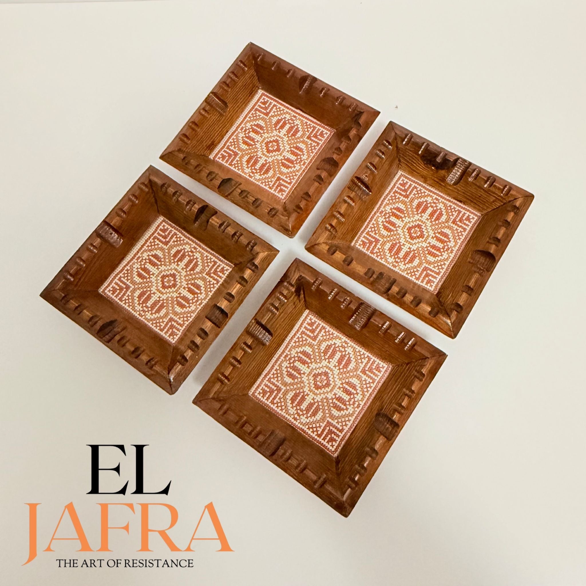 Cigarette ashtray (8127542362294)