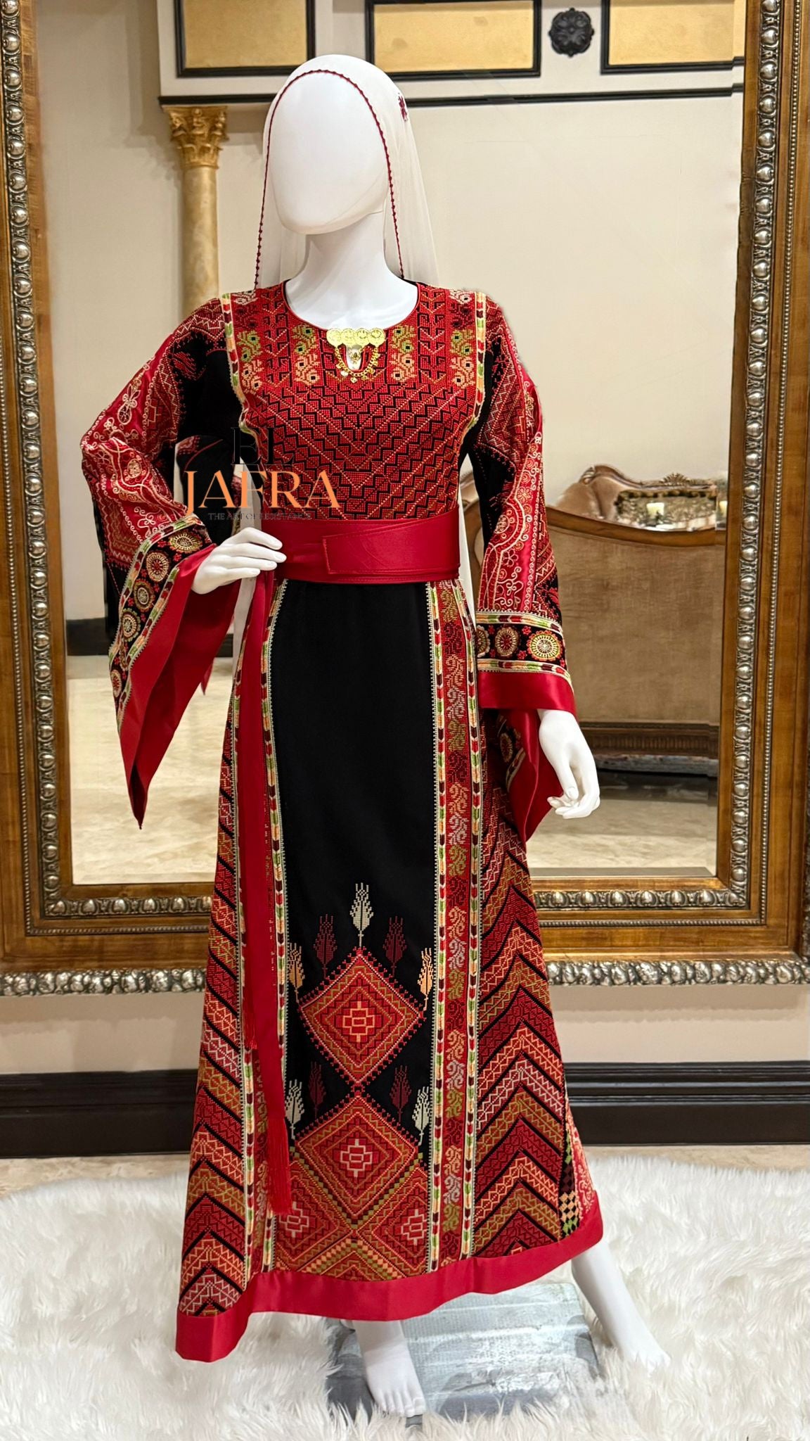 Arches thobe (8123677474998)